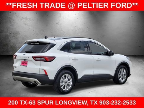 Used 2023 Ford Escape Active w/ Tech Pack #1 FWD image 4
