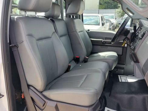 Used 2011 Ford F250 XL w/ PWR Equipment Group image 30