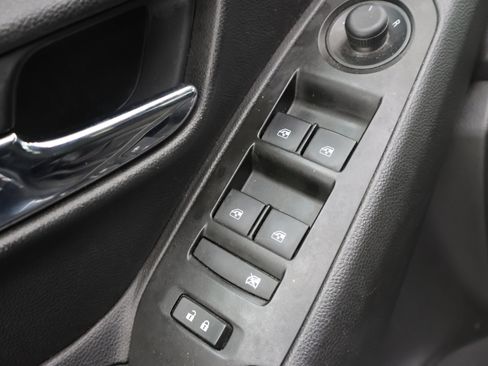 Used 2021 Chevrolet Trax LS w/ Tint and Cruise Package image 36