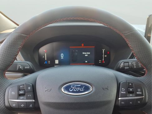 Used 2023 Ford Escape ST-Line w/ Tech Pack #1 AWD/4WD image 19