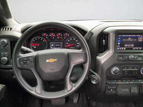 Certified 2025 Chevrolet Silverado 2500 Custom w/ Custom Value Package AWD/4WD image 13