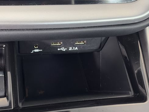 Used 2020 Subaru Legacy Limited w/ Popular Package #2 image 26