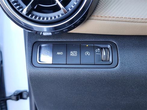 New 2026 Chevrolet Equinox ACTIV w/ Convenience Package III image 22