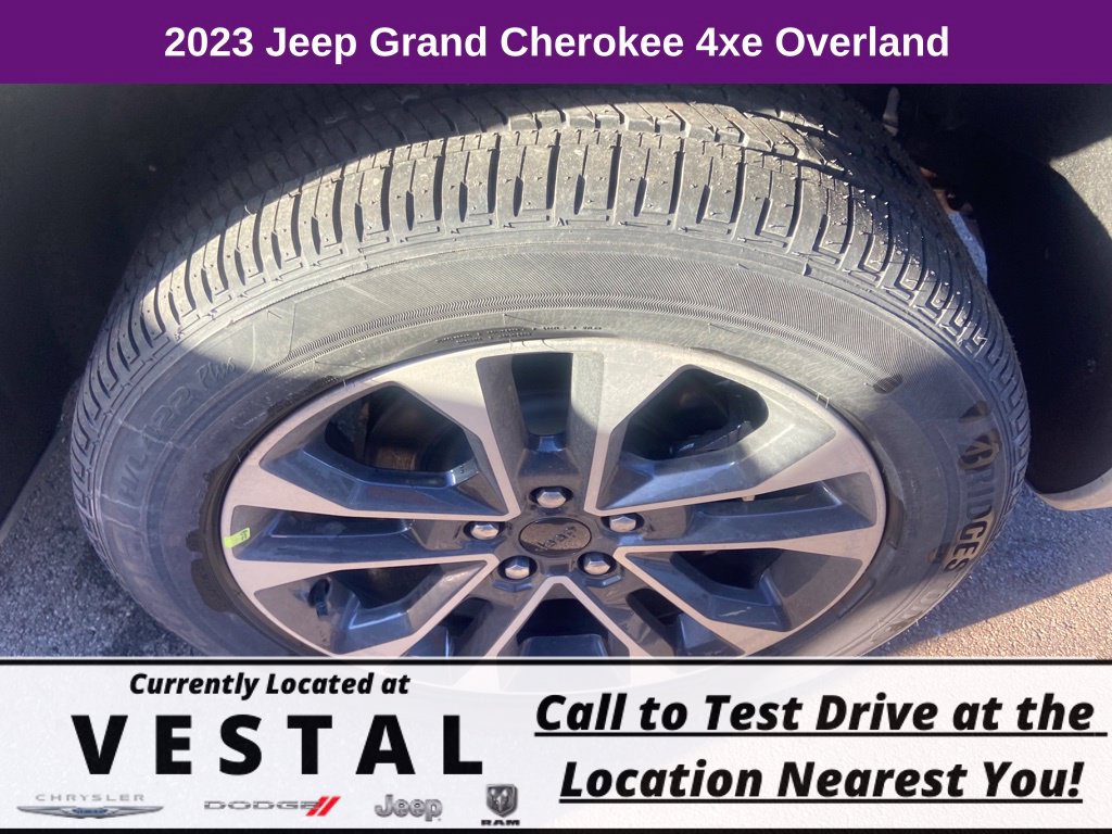 New 2023 Jeep Grand Cherokee Overland AWD/4WD image 35