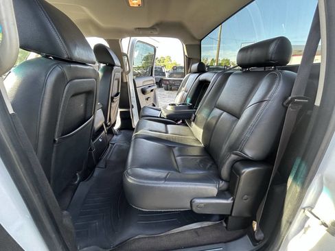 Used 2013 Chevrolet Silverado 3500 LT w/ Interior Plus Package image 20