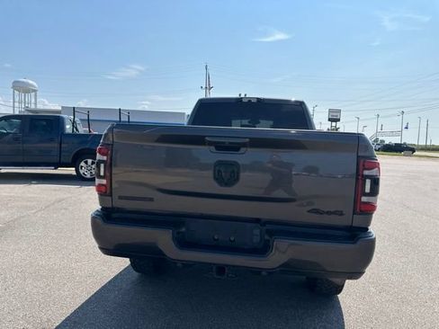 Used 2023 RAM 2500 Big Horn w/ Night Edition AWD/4WD image 23