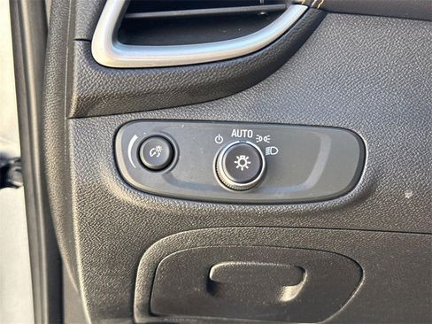 Used 2020 Chevrolet Trax LS w/ Tint and Cruise Package image 15