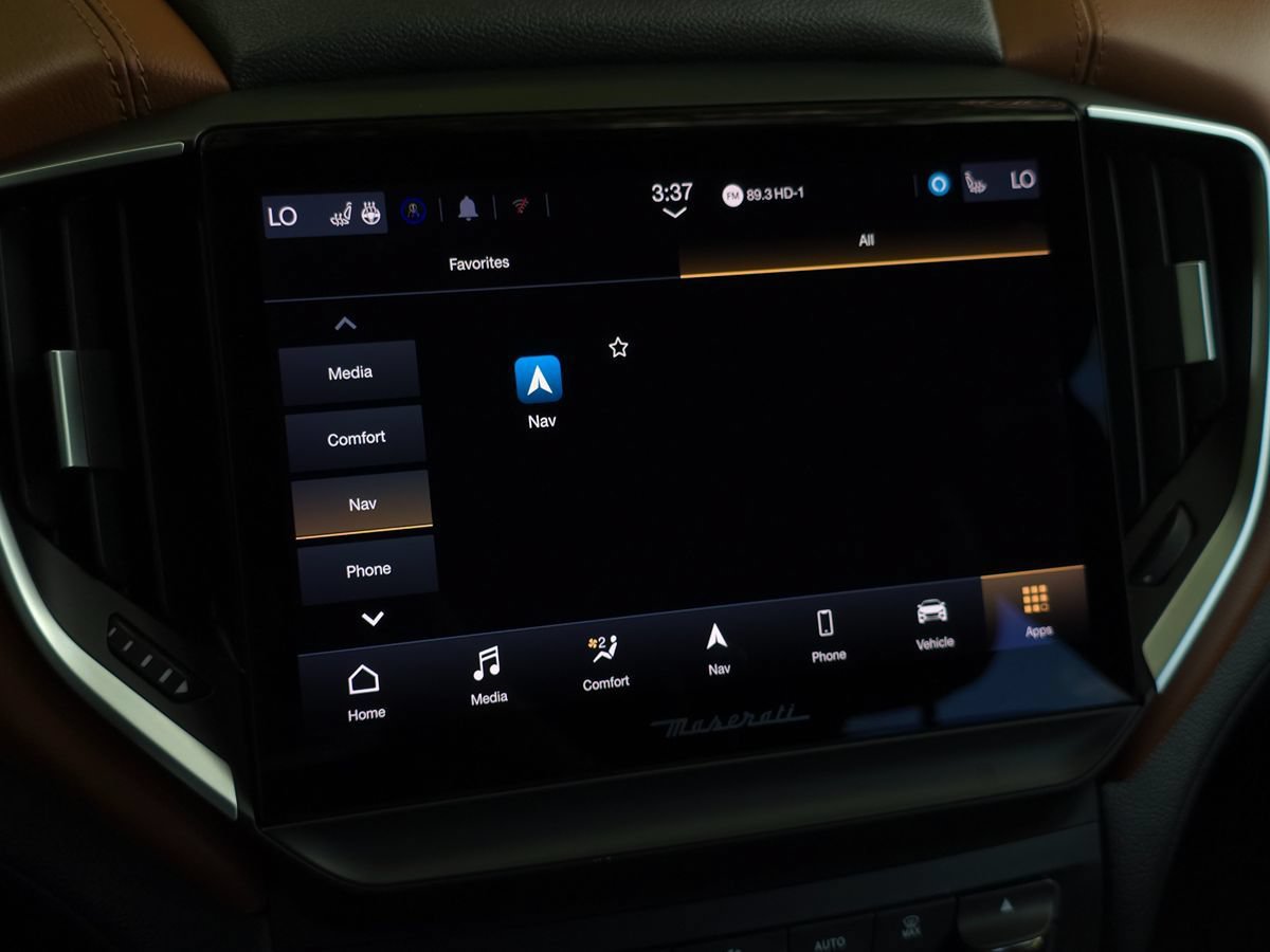 Used 2023 Maserati Ghibli Modena RWD image 43