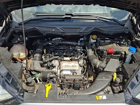 Used 2021 Ford EcoSport SE FWD image 30