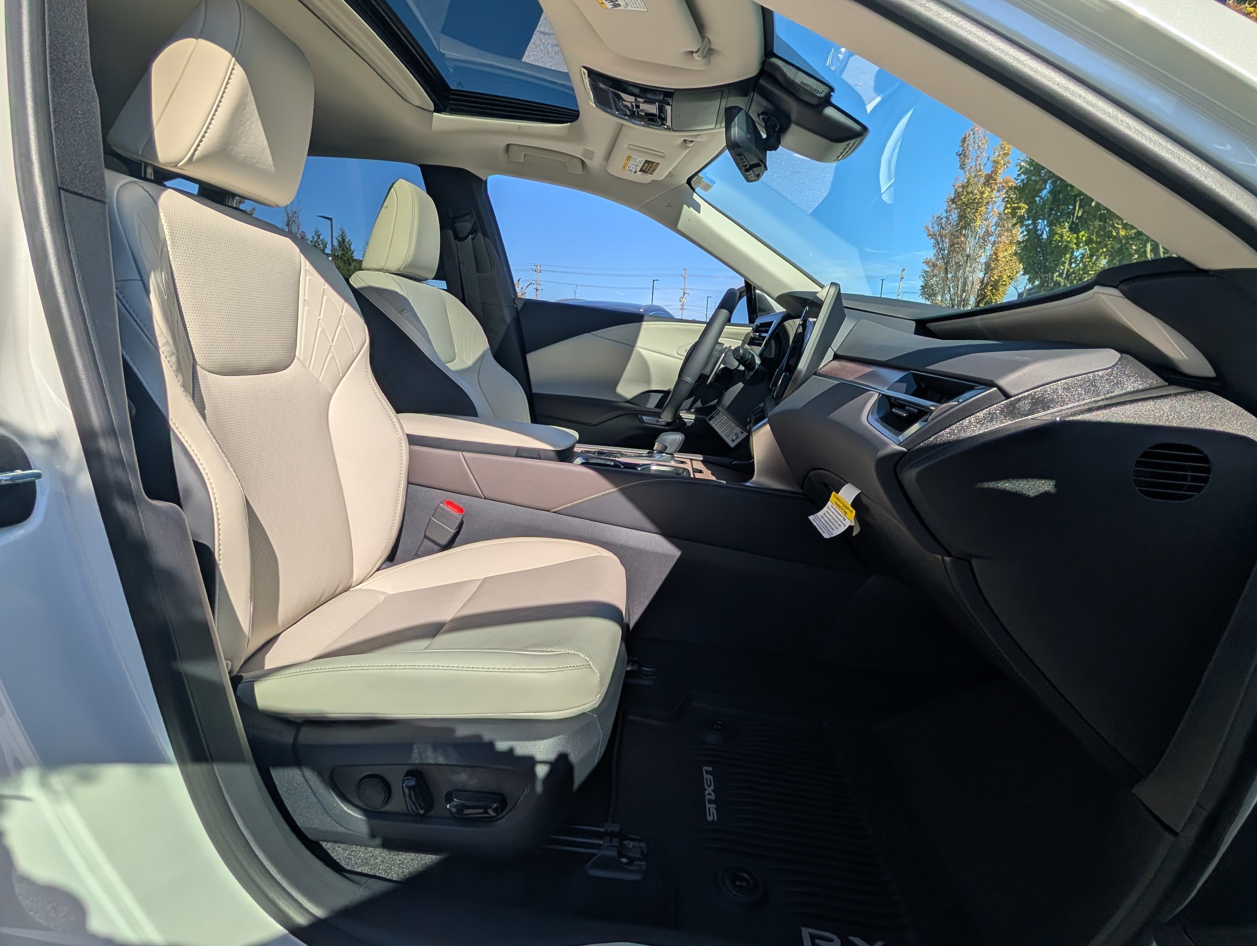 New 2026 Lexus RX 350 Premium Plus AWD/4WD image 7