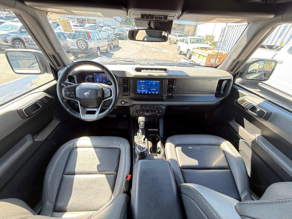 Used 2022 Ford Bronco Black Diamond w/ Sasquatch Package AWD/4WD image 23