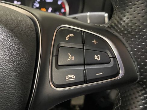 Used 2023 Mercedes-Benz Metris Passenger image 10