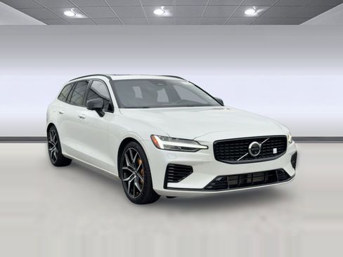 Certified 2024 Volvo V60 T8 Polestar image 7