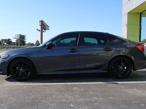 Used 2024 Honda Civic Sport image 6