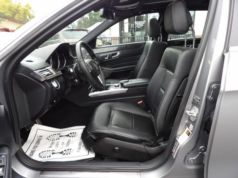 Used 2015 Mercedes-Benz E 250 E 250 BlueTEC 4dr Sedan image 9