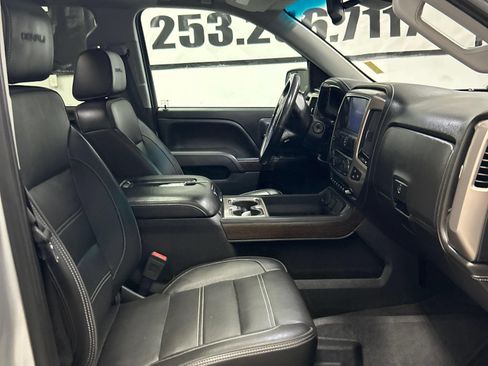 Used 2018 GMC Sierra 1500 Denali w/ Denali Ultimate Package AWD/4WD image 13