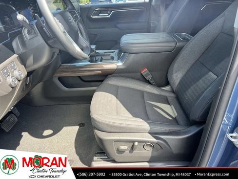 Certified 2024 Chevrolet Silverado 1500 RST w/ Convenience Package II AWD/4WD image 19