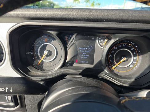 Used 2024 Jeep Wrangler Sport S image 20