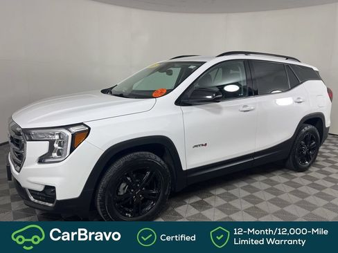 Used 2023 GMC Terrain AT4 AWD/4WD image 12