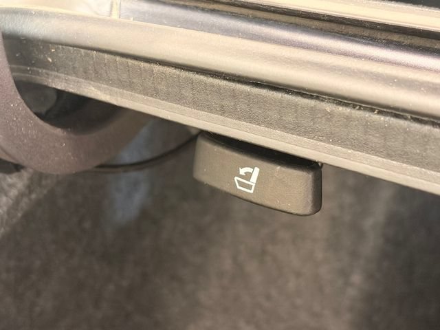 Used 2022 Honda Insight EX image 27