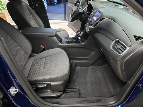 Used 2022 Chevrolet Equinox LT image 25