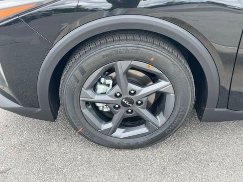 New 2026 Kia K4 FWD image 32