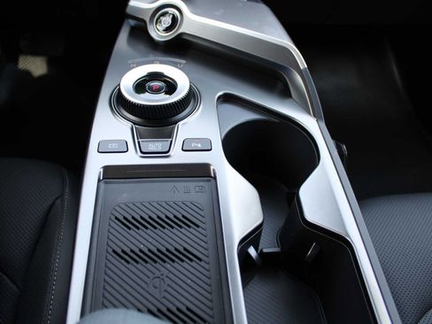 New 2023 Kia EV6 Wind image 36