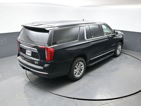 Used 2024 GMC Yukon XL SLT image 47