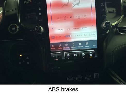 Used 2025 RAM 2500 Limited image 43