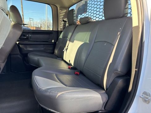 Used 2018 RAM 3500 Tradesman w/ Cold Weather Group image 35