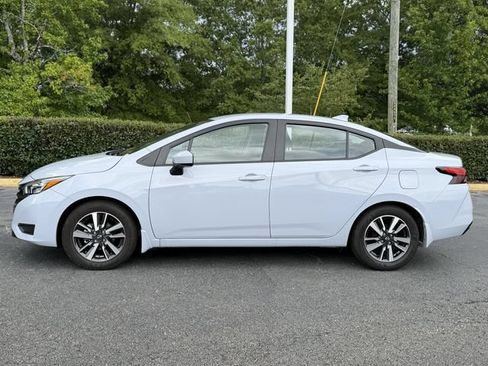Used 2025 Nissan Versa SV w/ Trunk Package FWD image 2