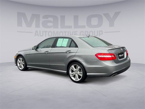 Used 2012 Mercedes-Benz E 350 4MATIC Sedan image 3