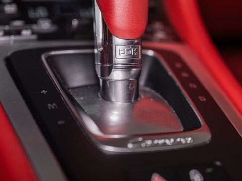 Used 2016 Porsche 911 Carrera S image 39