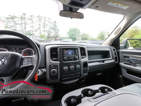 Used 2019 RAM 1500 Tradesman w/ Popular Equipment Group RWD image 31