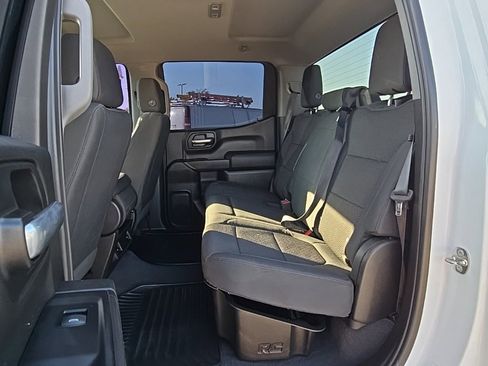 Used 2019 Chevrolet Silverado 1500 Custom w/ Custom Value Package image 14