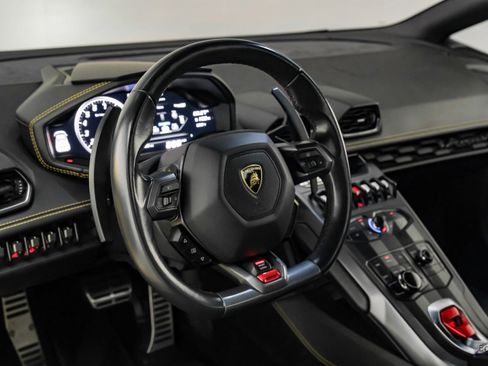 Used 2018 Lamborghini Huracan LP 580-2 image 73