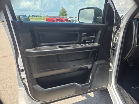Used 2022 RAM 1500 Tradesman w/ Chrome Plus Package RWD image 12