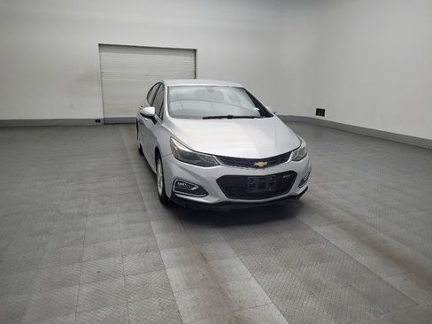 Used 2018 Chevrolet Cruze LT w/ Convenience Package image 13