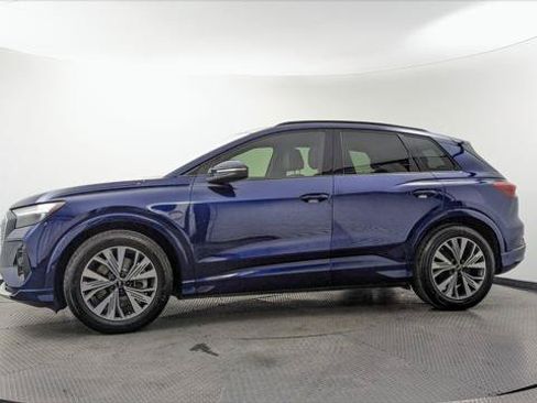 Used 2023 Audi Q4 e-tron Premium Plus RWD image 3