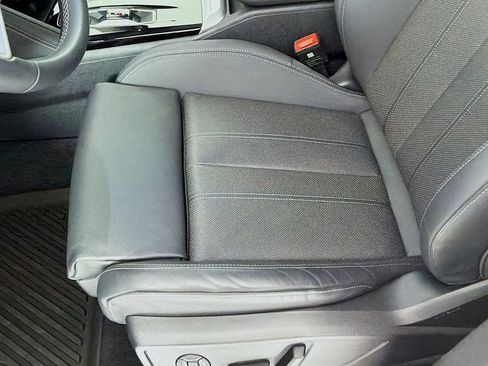Used 2025 Audi Q5 Premium Plus w/ Premium Plus AWD/4WD image 20