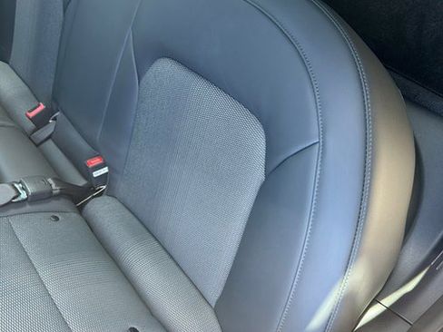 Used 2024 Kia Niro Wind FWD image 40