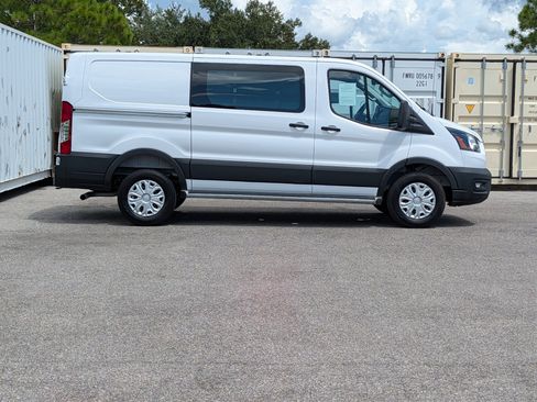 Used 2025 Ford Transit 250 Low Roof w/ Exterior Upgrade Package RWD image 25