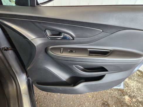 Used 2019 Buick Encore Preferred FWD image 15