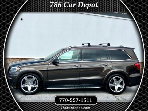 Used 2013 Mercedes-Benz GL 550 4MATIC image 1