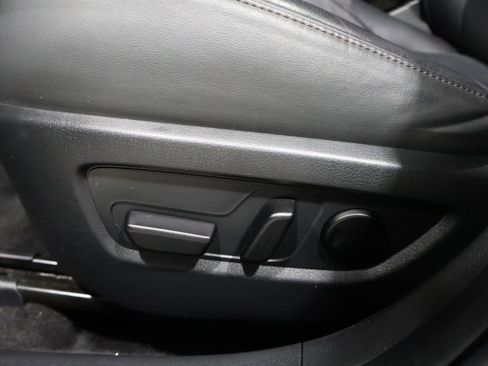 Used 2022 MAZDA CX-30 AWD 2.5 S w/ Premium Package image 12