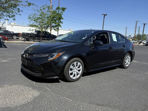 Used 2024 Toyota Corolla LE FWD image 9