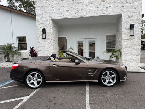 Used 2016 Mercedes-Benz SL 400 image 19
