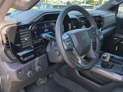 Used 2026 Chevrolet Silverado 1500 ZR2 AWD/4WD image 10