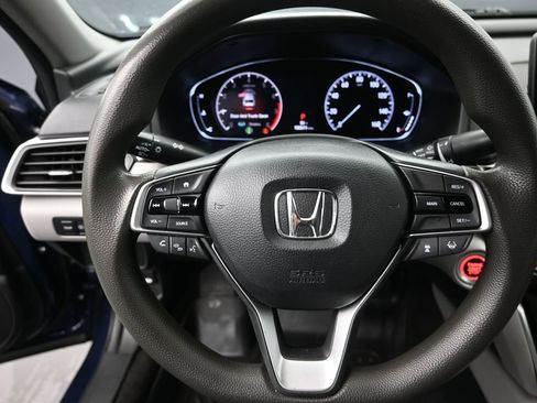 Used 2019 Honda Accord LX image 10
