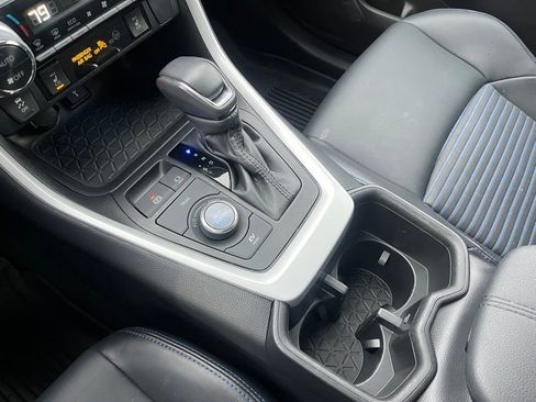 Used 2022 Toyota RAV4 XSE w/ XSE Grade Weather Package image 25